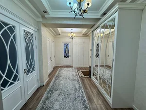 Фото 1 4-комн. квартира в Паркинском районе