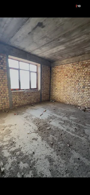 Фото 1 3-комн. квартира в Ташсельмаш