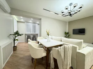 Фото 2 Дом в Посольство Англии