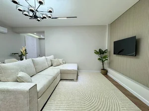 Фото 3 Дом в Посольство Англии