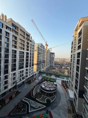 Фото 1 3-комн. квартира в Imperial Club City