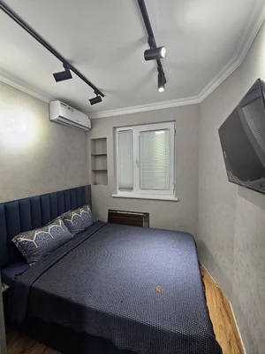 Фото 3 2-комн. квартира в центре