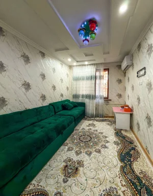 Фото 3 3-комн. квартира в Новомосковская Ул. Измилова