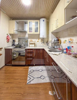 Фото 6 3-комн. квартира в Новомосковская Ул. Измилова