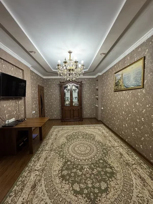 Фото 1 2-комн. квартира в Максима Горького