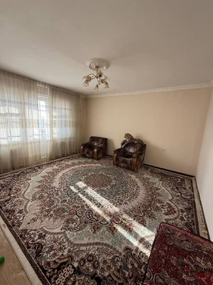 Фото 1 2-комн. квартира в Юнусабад-14 Квартал