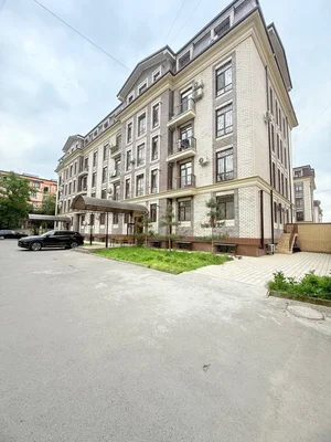 Фото 2 3-комн. квартира в Спутник 16 А