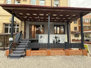 Фото 1 Коммерческое помещение в Мирабадском районе