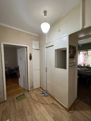 Фото 1 4-комн. квартира в О-р кафе Тараканчик