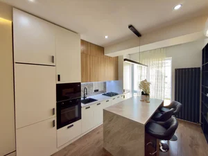 Фото 2 3-комн. квартира в Макро, IT SCHOOL