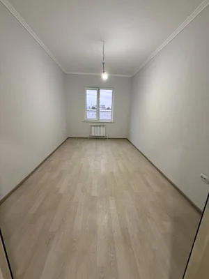 Фото 1 3-комн. квартира в Янги Дархан